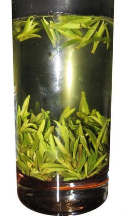 Высококачественный ранний весенний органический бамбук зеленый чай zhuyeqing